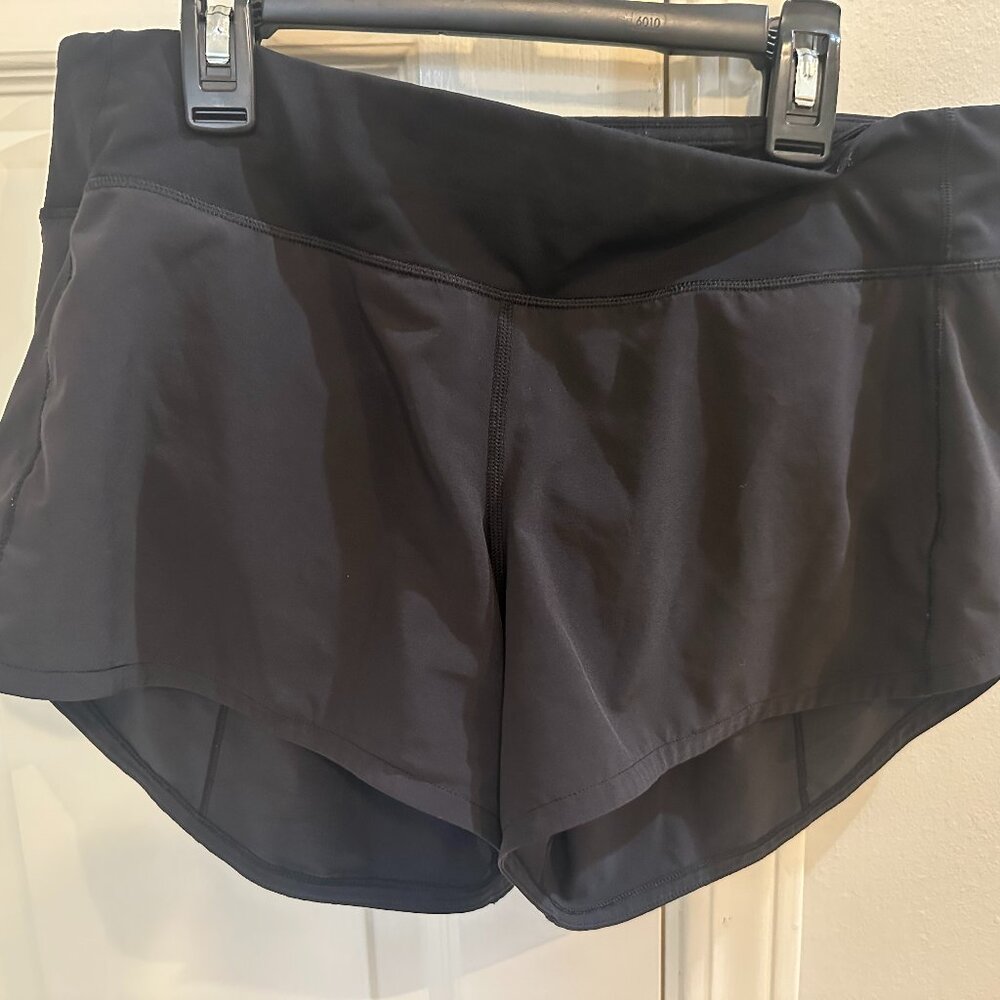Lululemon Black Women’s Athletic Shorts | Size 8 | 4” Inseam